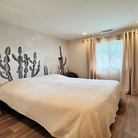 Les Calpeirous La Nartelle Villa