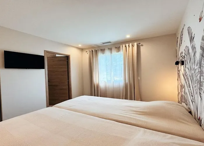 Les Calpeirous La Nartelle Villa *